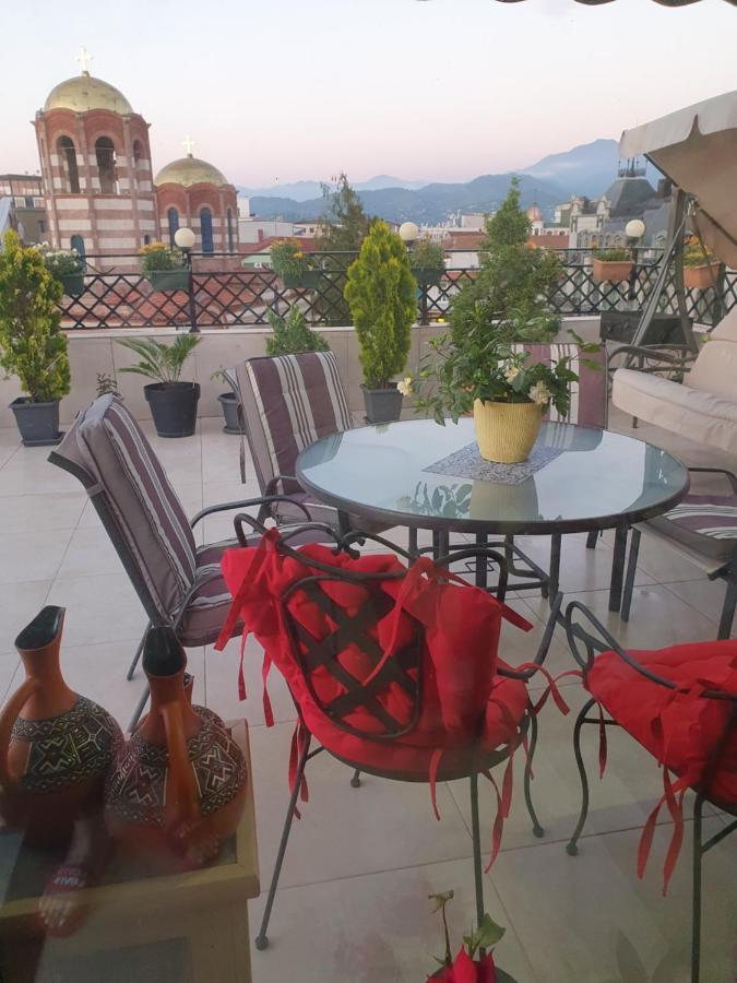 Piazza Batumi Guesthouse Екстер'єр фото