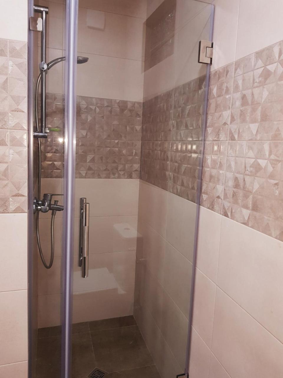Piazza Batumi Guesthouse Екстер'єр фото