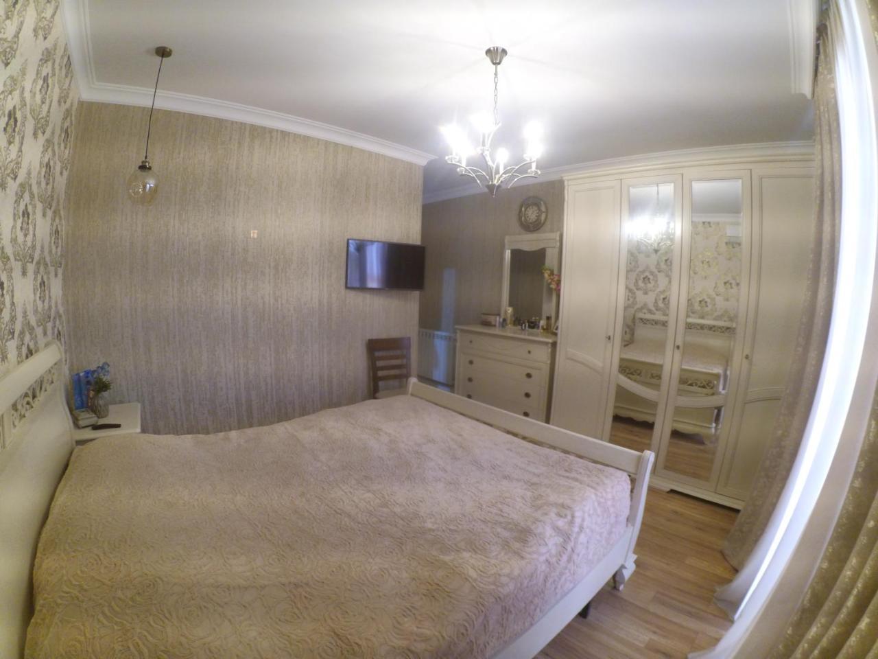 Piazza Batumi Guesthouse Екстер'єр фото