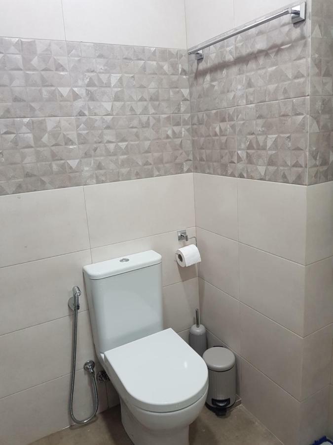 Piazza Batumi Guesthouse Екстер'єр фото